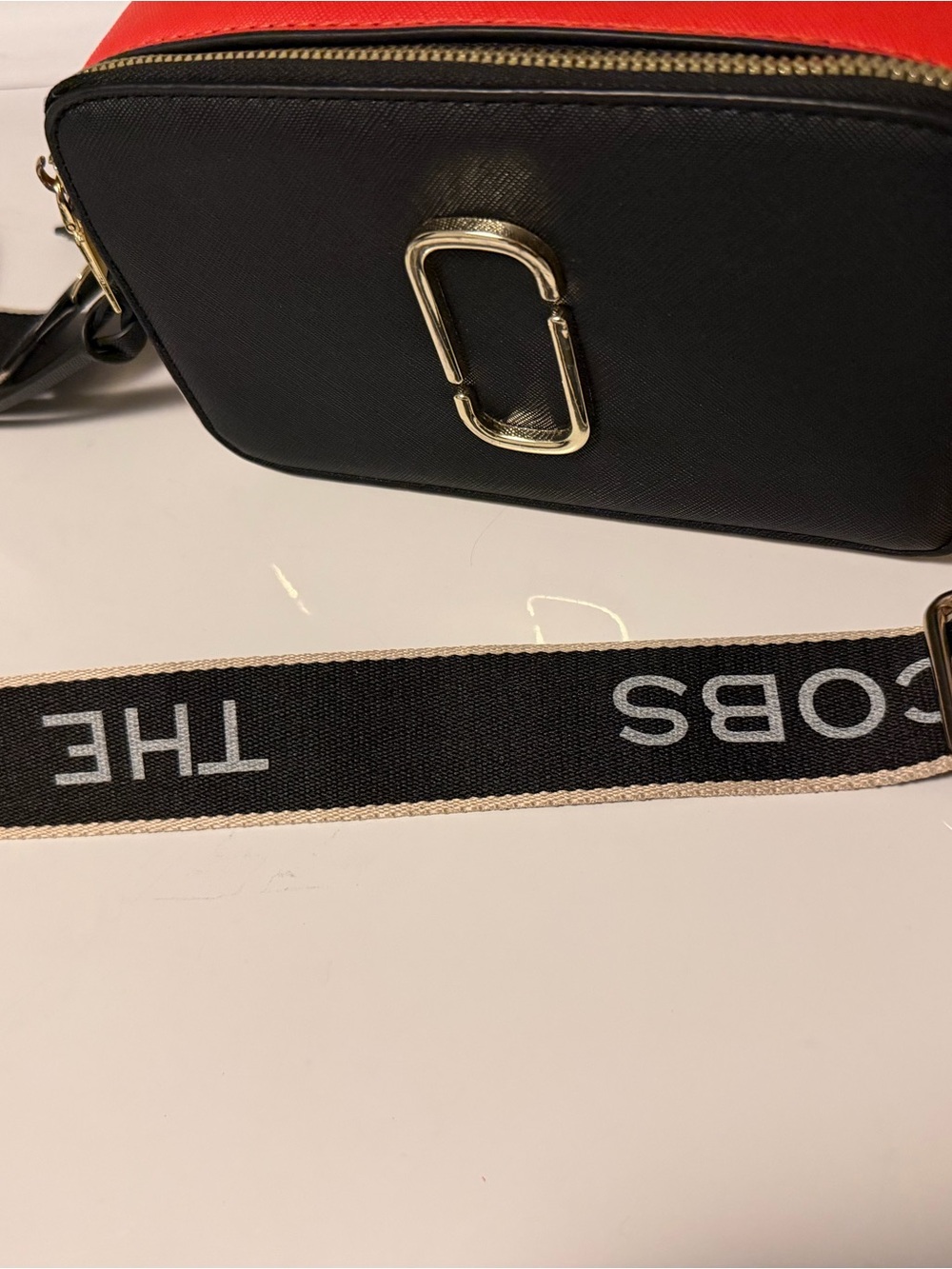 Marc Jacobs Black orange cream SNAPSHOT Crossbody Camera Bag PURSE CROSSBODY - Picture 3 of 7